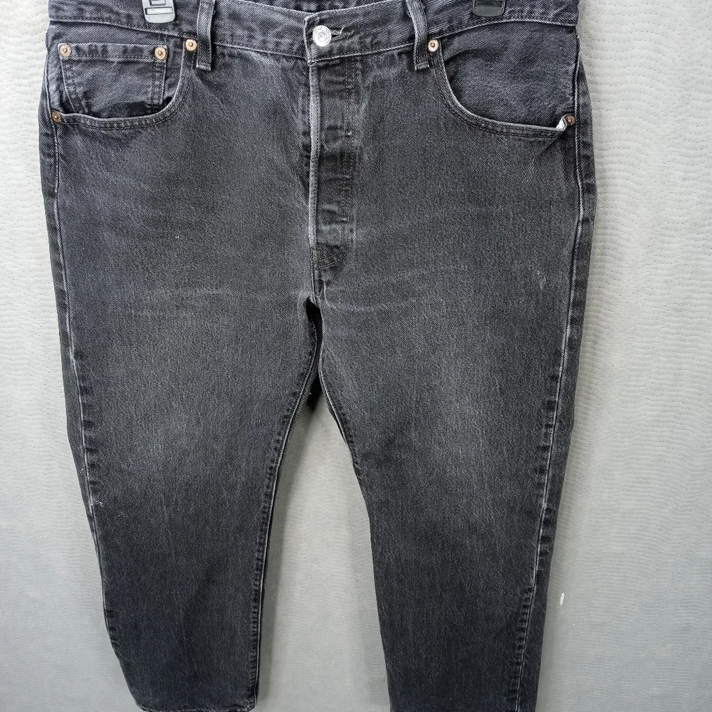 Levi's 501xx men's button fly black jeans sz 36x30. 300 5pm